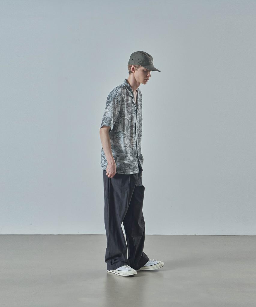Ladeuedisyeon Jungle Open Collar Shirt_Khaki Green