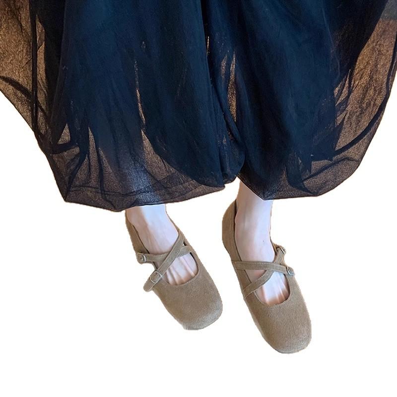 Sheepskin version! Retro Mary Jane shoes niche square head shallow ** fork belt heightened thick sole versatile commuter shoes