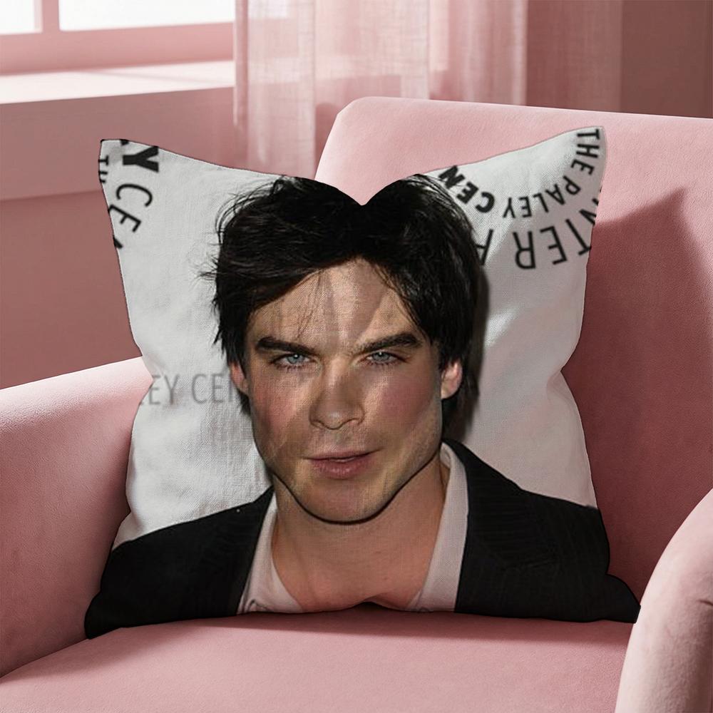Federa Cuscino Damon Salvatore Copricuscino Multi-Scena per Casa e Auto - Reversibile, Morbida e Resistente per l'Uso Quotidiano
