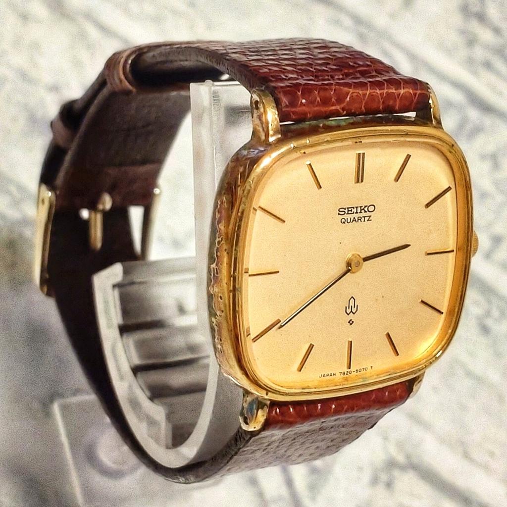 Working new battery SEIKO Chariot quartz leather condition, replaced. men's Watch, vintage/ antique, strap.