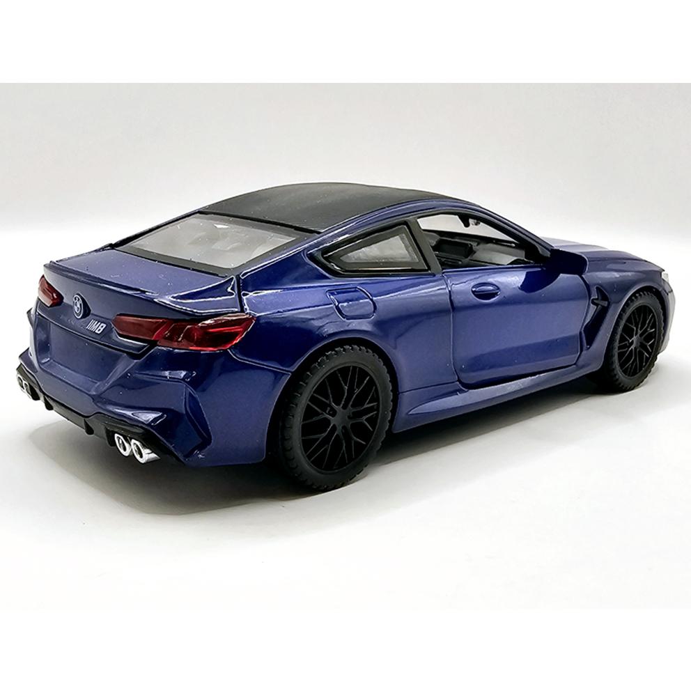 BMW M8 High-Performance Coupe Sports Car 1:32 Diecast Model