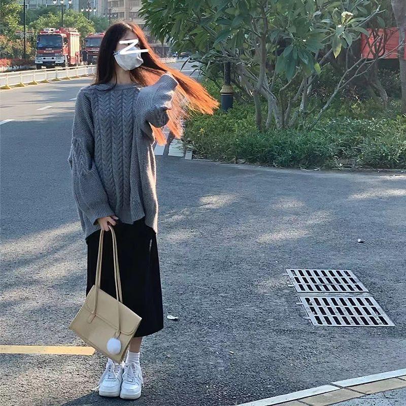 Autumn Spring Age-Defying Salt-tone Hong Kong Loose Knit Sweater & Midi Skirt Set