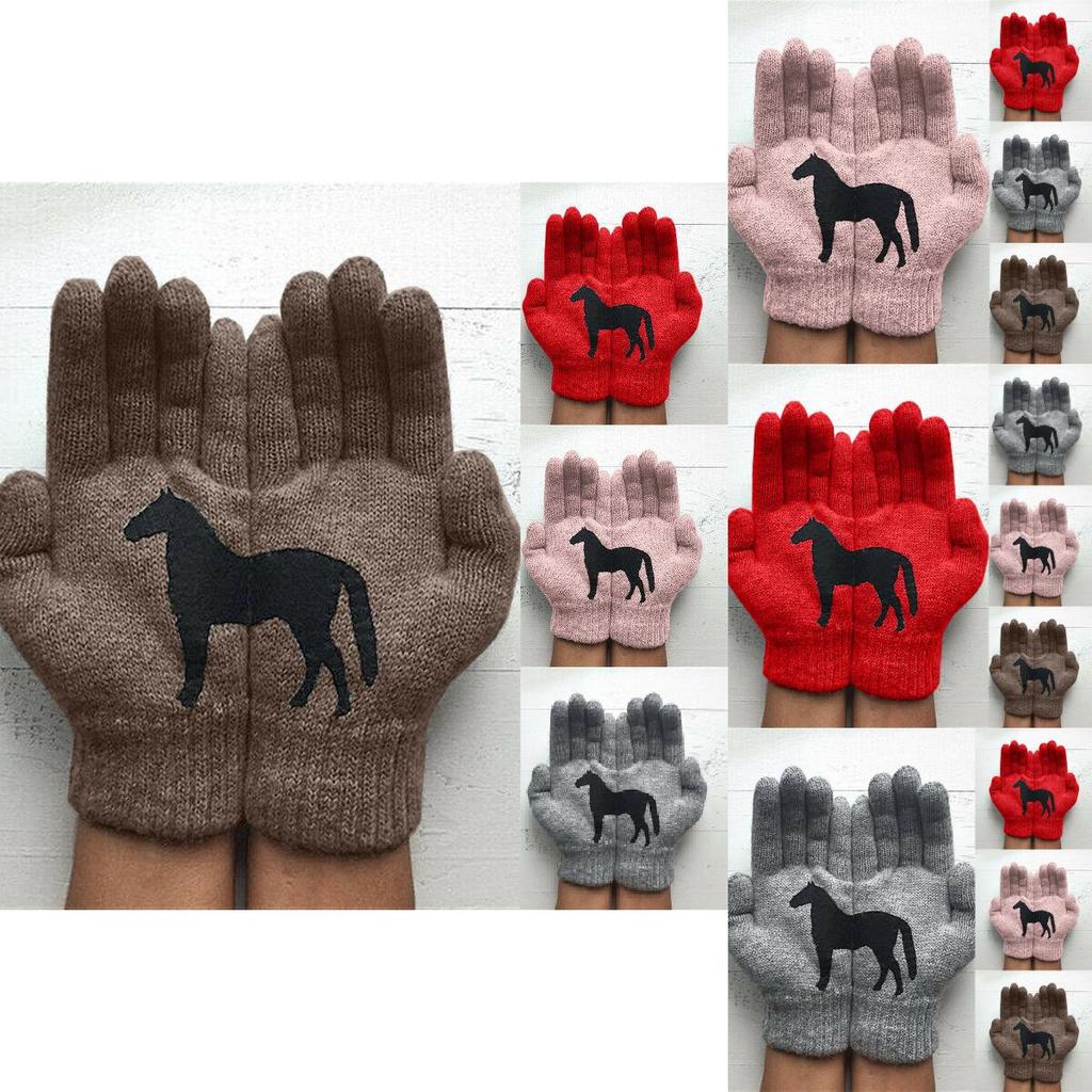 Versatile Women's Cute Horse Gloves Ideal For Casual Wear And Winter Sports With Unique Style