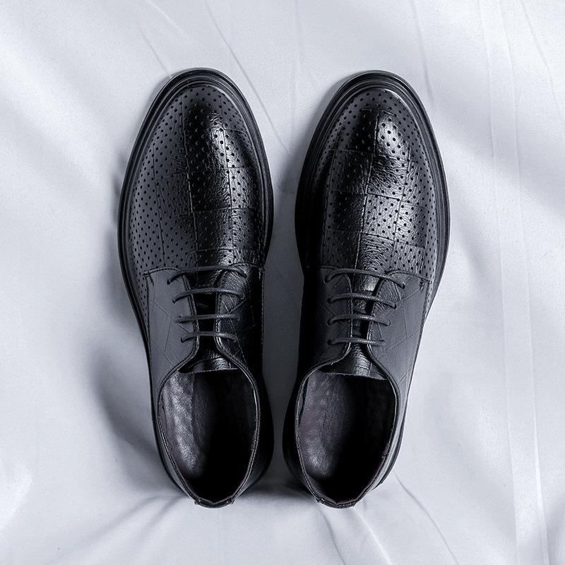 

Кожаные туфли мужские летние дышащие полые деловые платья 2025 новые мужские повседневные сандалии свадебные туфли жениха 4011-R 38 чёрный