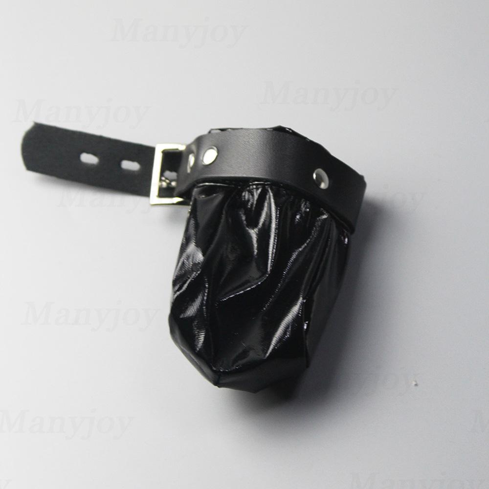 Manyjoy Lackleder Ball Keuschheitsvogelkäfig Penis Hülle Hoden Sack Keuschheitskäfig mit Schloss Lätzchen Männlich Sexspielzeug für Männer