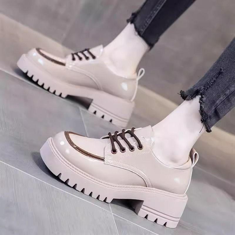 2025 Retro British Style Women's Shiny Leather Lace-Up Platform Loafers