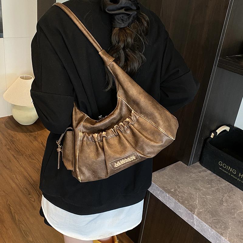 Delicate soft large capacity multi-compartment Mirador style pleated dumpling shoulder bag - Fashionable and versatile simple crossbody bag/handbag