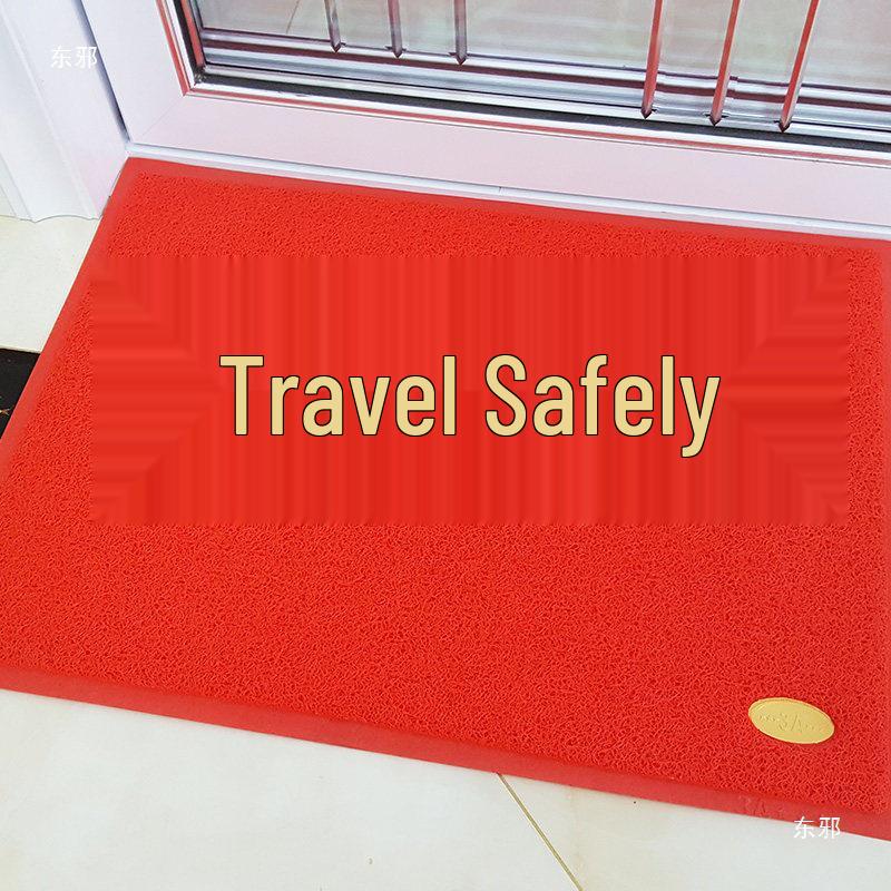 Welcome Home: Anti-Slip Entrance Doormat for Safe Entry and Exit