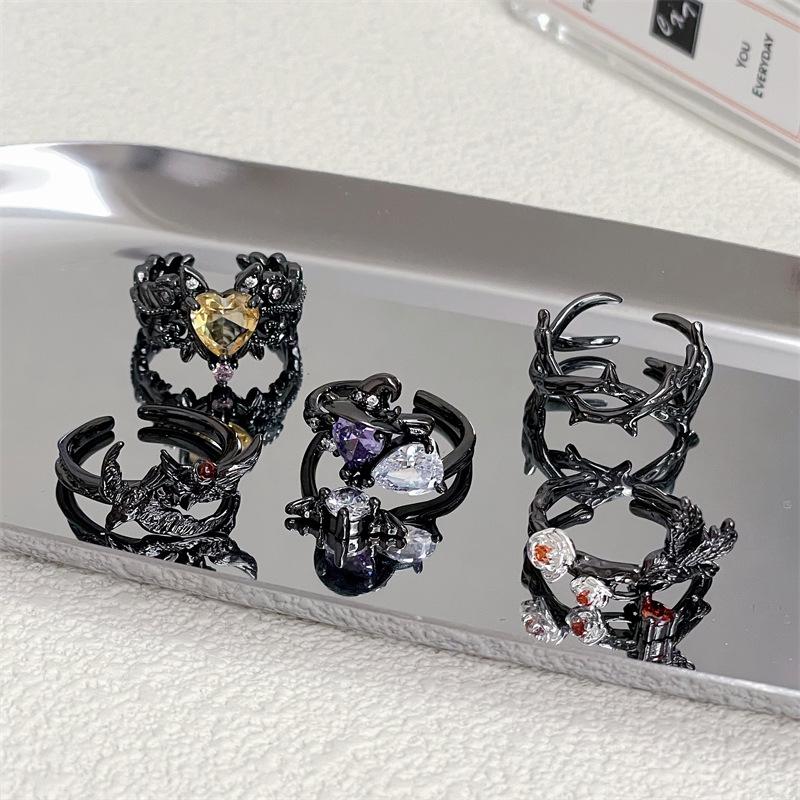 Dark Gothic Personality Raven Diamond Open Ring Personality Demon Wings Sweet Cool Love Thorns Accessories Female