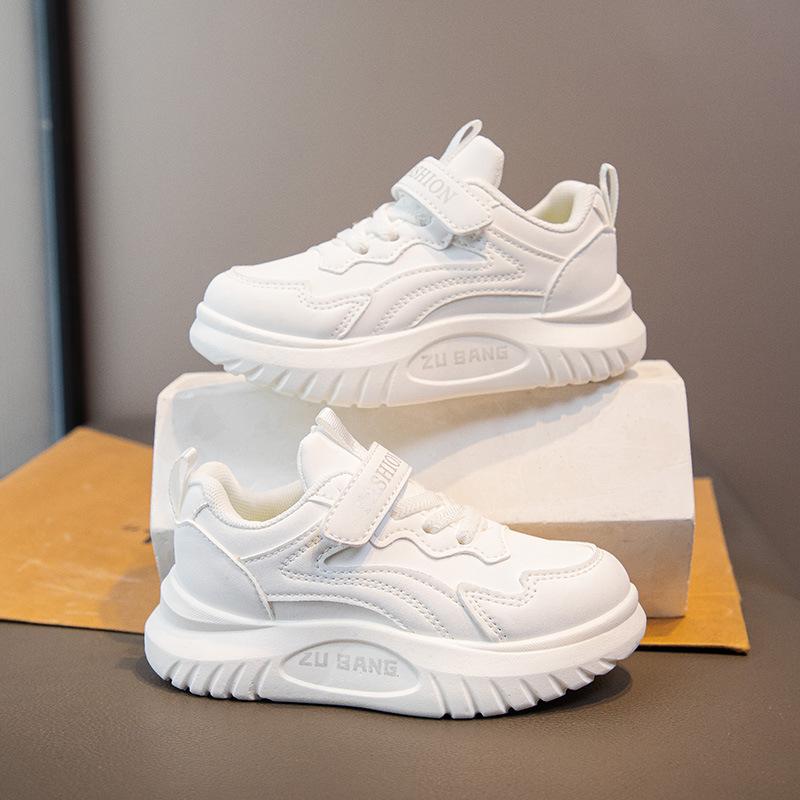 Lightweight girls' sneakers, new spring and autumn fashion versatile children's casual shoes, elementary school boys' shoes