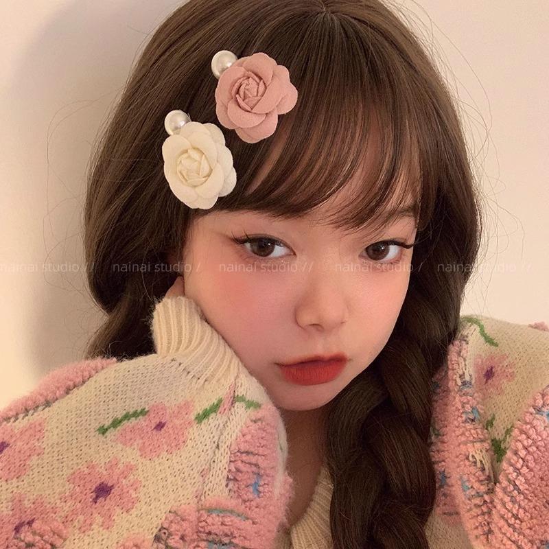 Pearl CamelliaFashionable and Sweet Girl Bun Hairstyle At The Back of The HeadBangsHair Clips and Hair Accessories