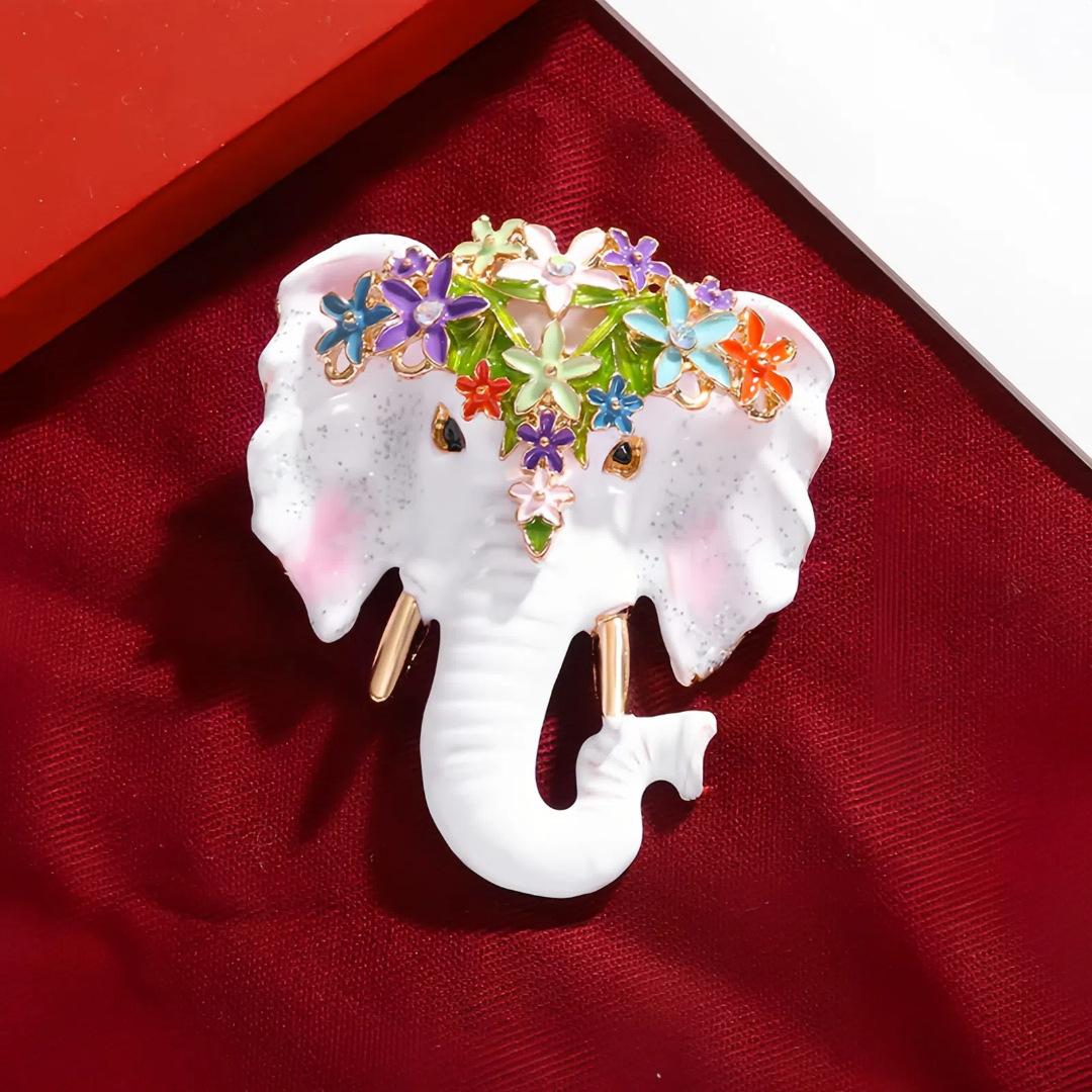

Fashionable Retro High-end White Elephant Mascot Animal High-end Women s Accessories Brooch 6*7CM