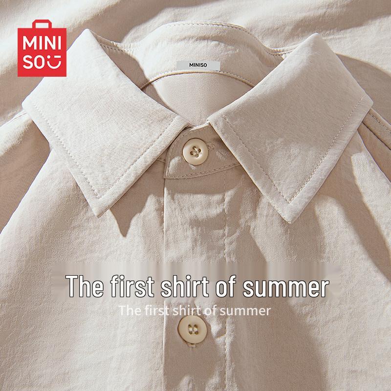 

MINISO Men s Ice Silk Breathable Short Sleeve Shirt L