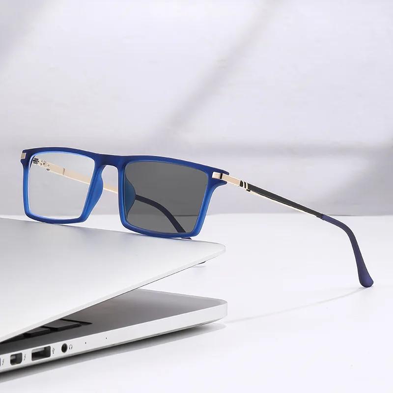 Photochrome Presbyopie-Brille für Herren Damen Progressive Multifokale Hochauflösende Lesebrille +1.5 +2.5