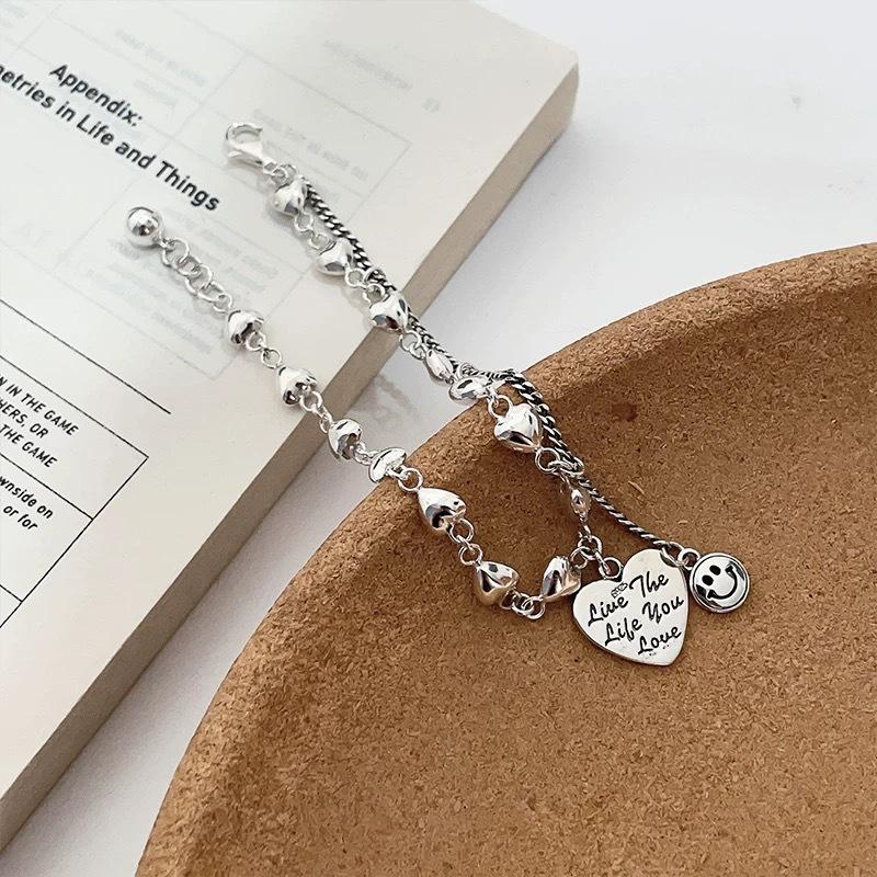 Women's Romantic Heart & Smiley Face Bracelet - Light Luxury, Exquisite, Versatile Celebrity Style Bangle.