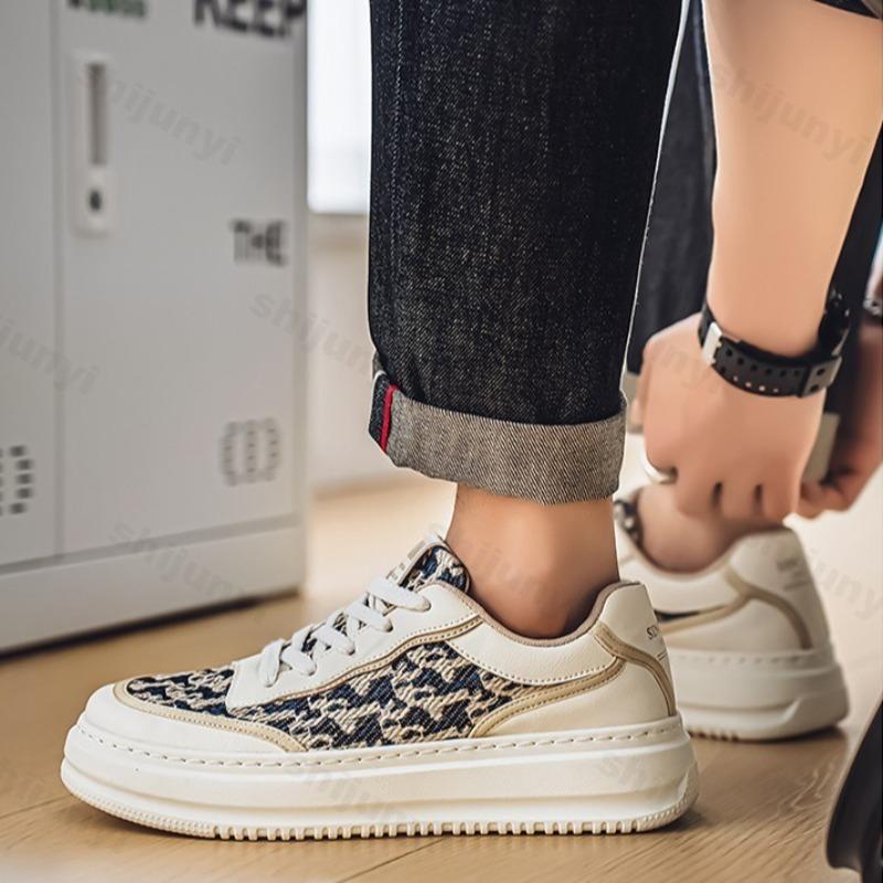 Fashion 2025 Spring New Niche Style Men's Low Top Casual Shoes Thick Sole Fashion Trend Comfortable Sport Shoes Non slip Chunky sneakers