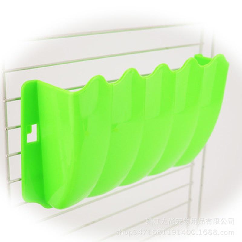 1 Pcs Plastic Animal External Grass Frame Can Be Fixed Small Pet Grass Basket