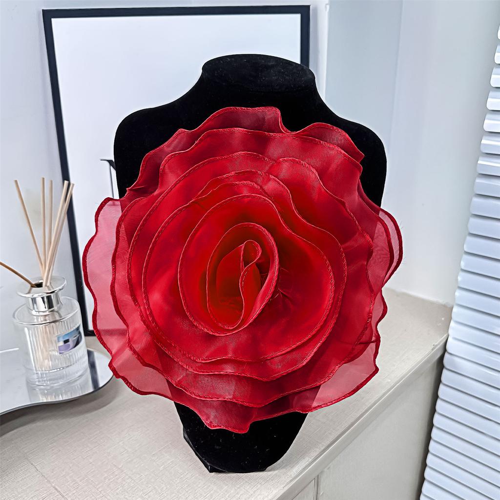 Store roseblomstbrosjer for kvinner Håndlagde stoffblomster Reversnåler Korsasje Mote smykker Merke Frakk tilbehør