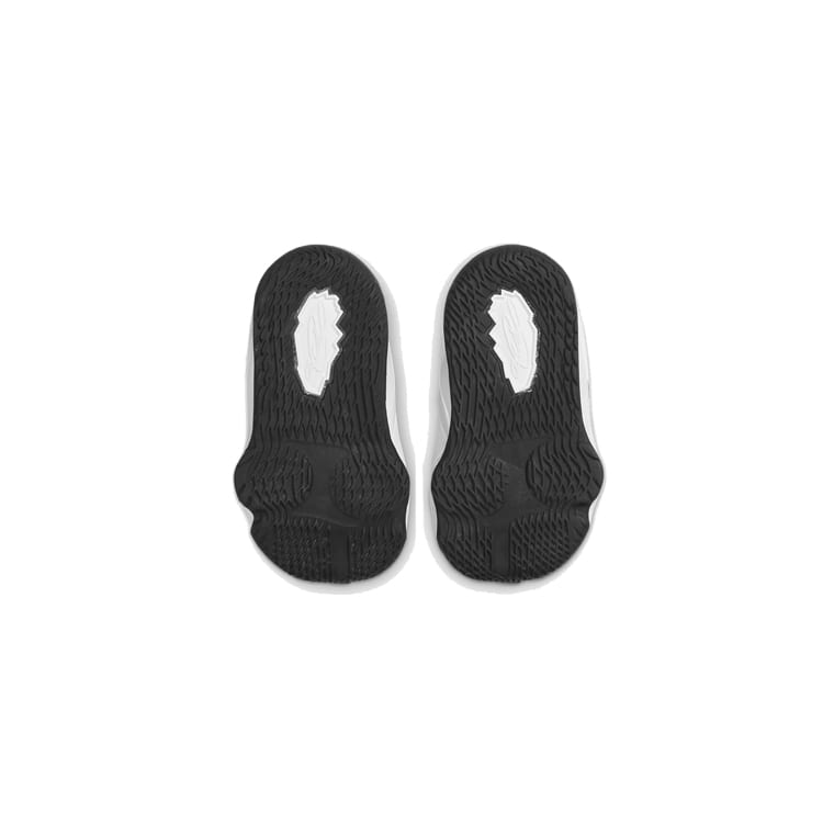 Nike LeBron 17 Black White TD BQ5596-002