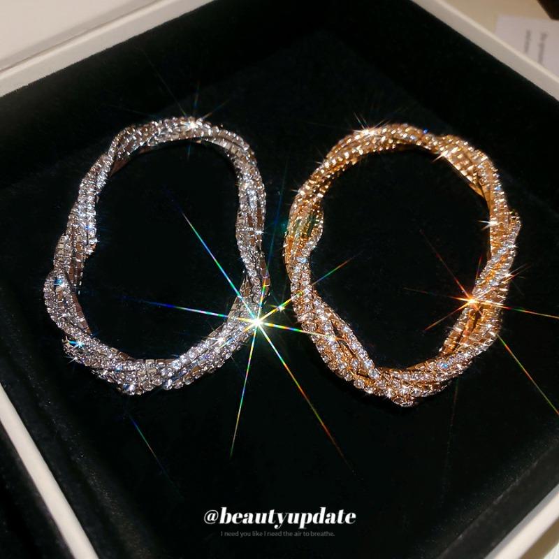 Meier Diamantbesetztes mehrlagiges Wickelarmband, elegantes Armband, exquisites stilvolles Armband