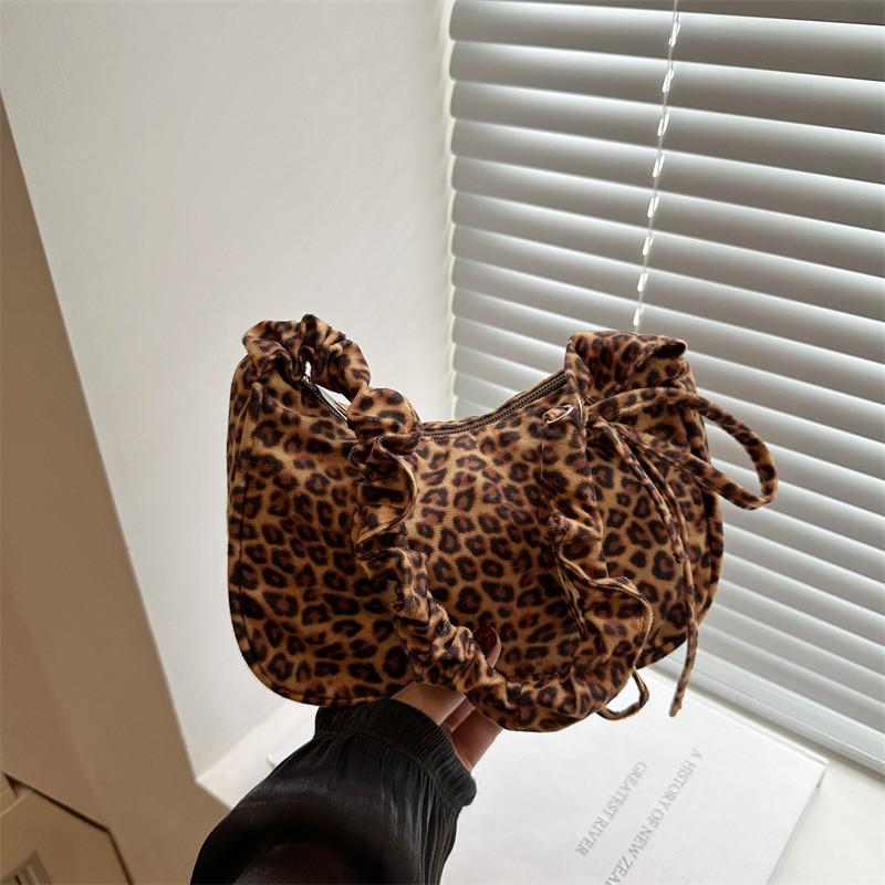 Stylish Large Capacity Leopard Print Canvas Tote Bag For Women With Unique Design In Brown And Black