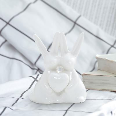 Decoración para el hogar
 – Estatuillas