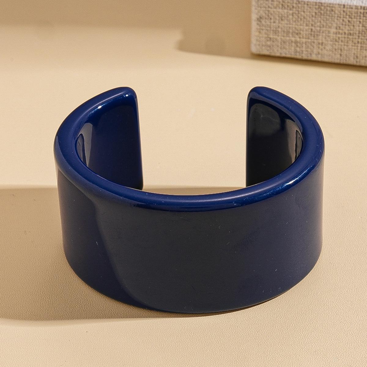 European and American resin smudged geometric round concave open bracelet retro personality niche jewelry