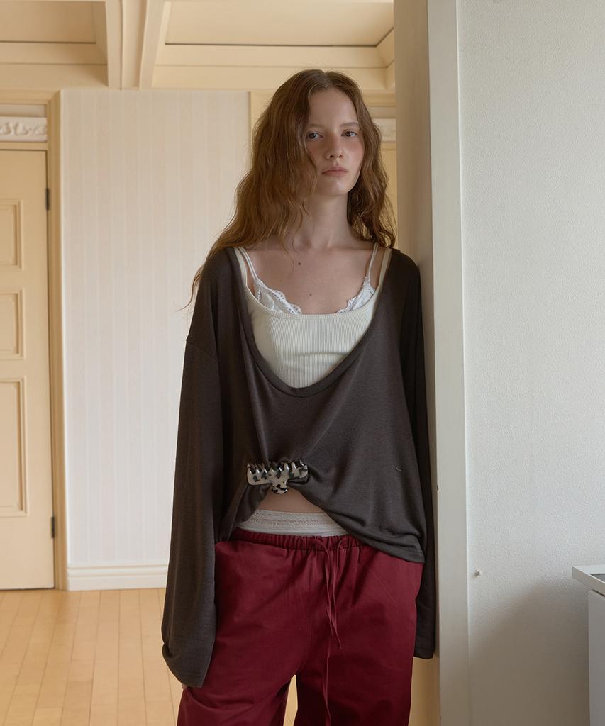 APPAREL ARCHIVE Bizz Deep U-Neck Layered Tee - Brown