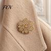 Oxidation Resistant Pins Retro Rhinstone Flower Brooch for Women, Golden Plated Alloy Floral Versatile Clothing Jewelry Lapel Pin, Accessories Wedding