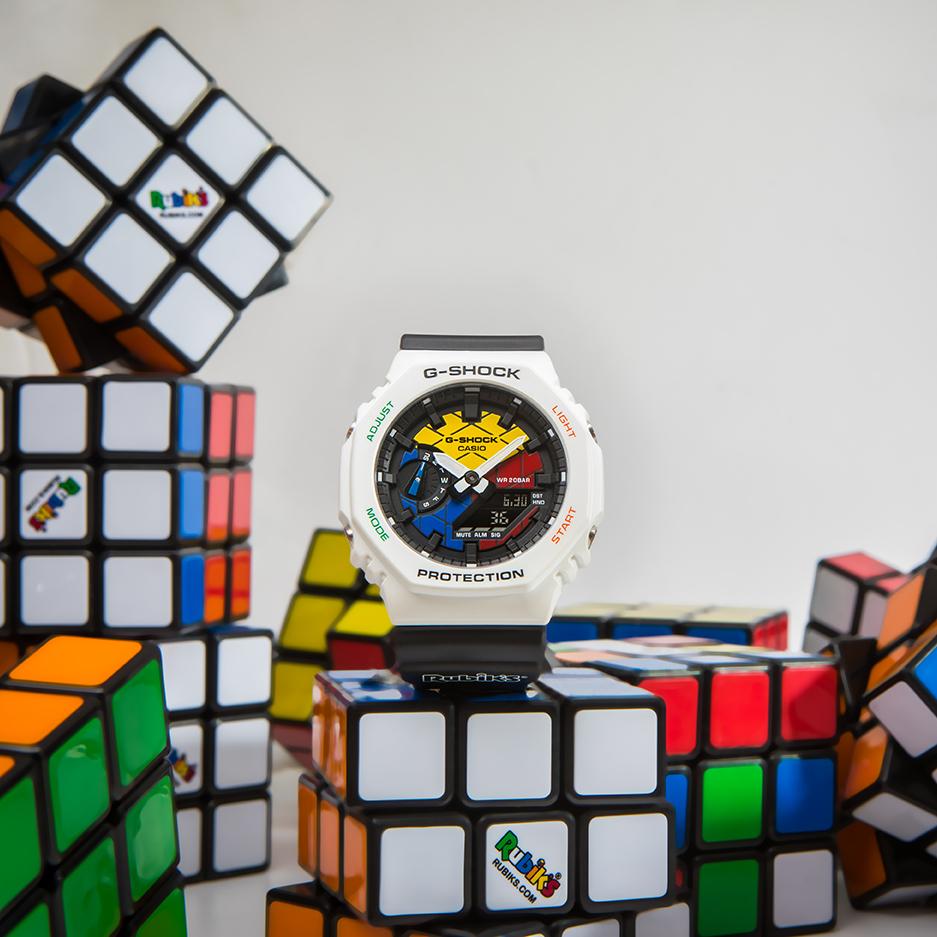 CASIO Unisex G-SHOCK White Watch GAE-2100RC-1APR