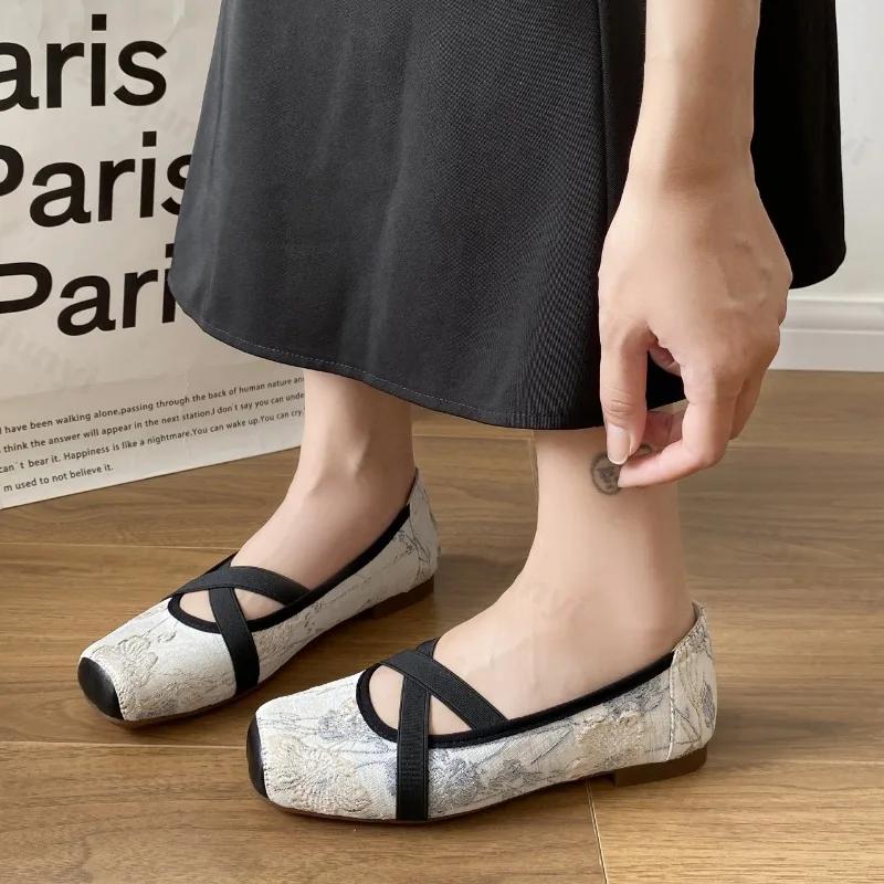 Woman Ballet Flats Female Luxury Retro Classic Square Toe Embroidery Elastic Band Ballerina Flats Ladies Soft Loafers Mary Jane