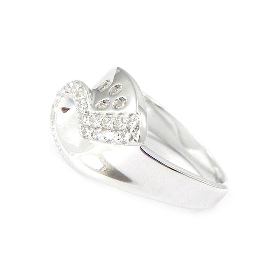 Silver Ring 'Goddess' White