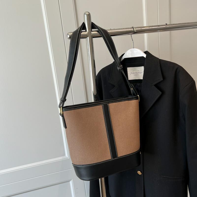 Small bag New fashion canvas shoulder bag Casual women's bag Versatile work commuter bag Bucket bag