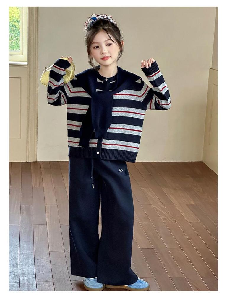 Mädchen Strick-Cardigan mit Streifenmuster - Frühling/Herbst 2025 Kollektion