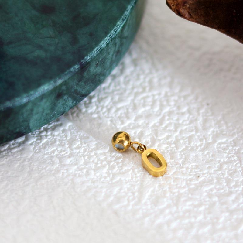 DIY Letter Necklace: 26 English Letter Pendant, Pull-Out Chain, Personalized Single Pendant Accessories