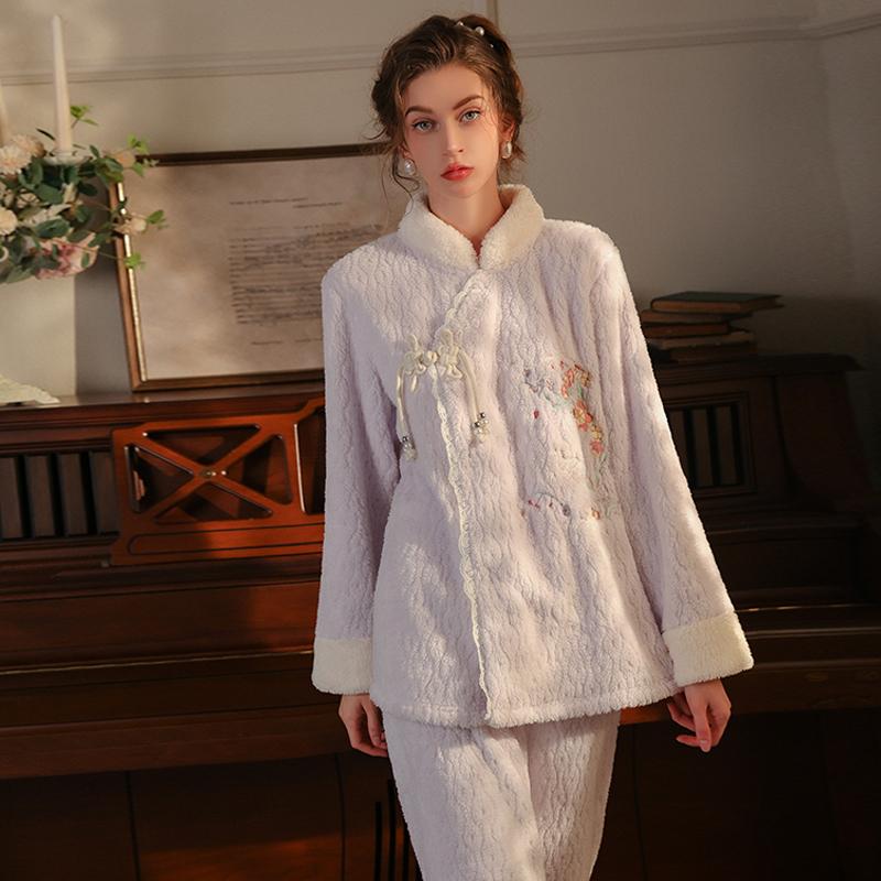 Women’s Plush Sleeping Suits Sexy Velvet Embroidered Chinese Knot Outer Robe and Pants Lounge Pajamas Comfortable Clothing