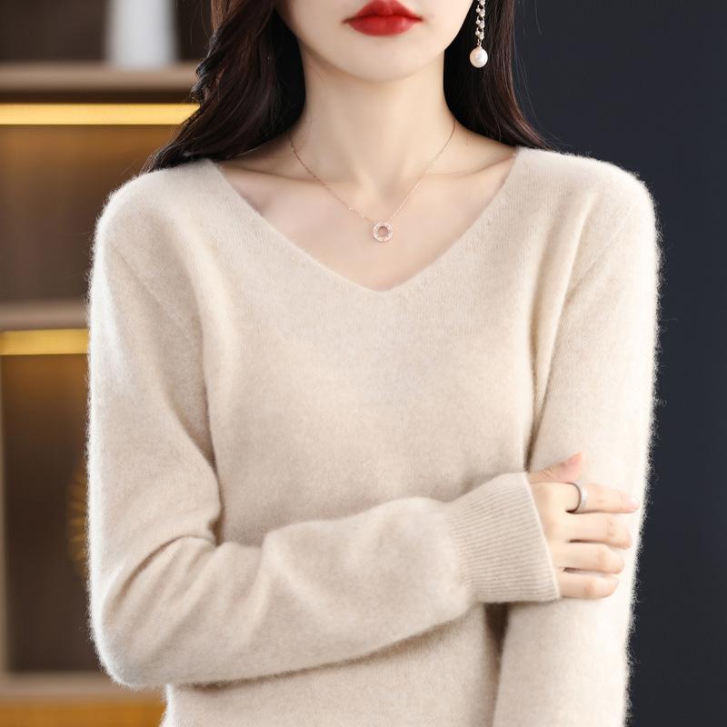 Женский свитер Осень-зима Вязаный пуловер V-образный вырез Свободная блузка Однотонный мягкий трикотаж Джемперы Базовые свитера XL 2447₽