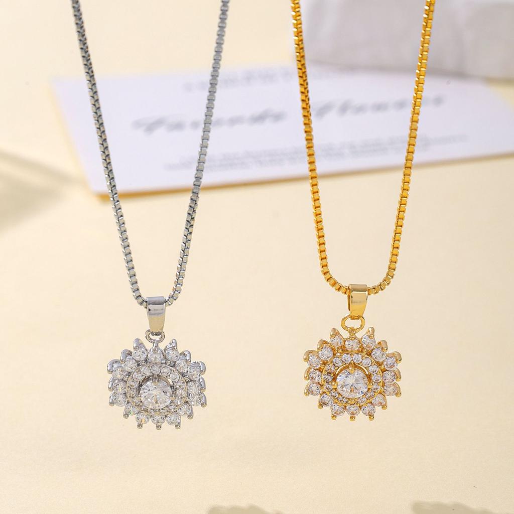 Sunflower Zircon Pendant Necklace Women European American Niche High-end Versatile Flower Collarbone Chain Jewelry Gift