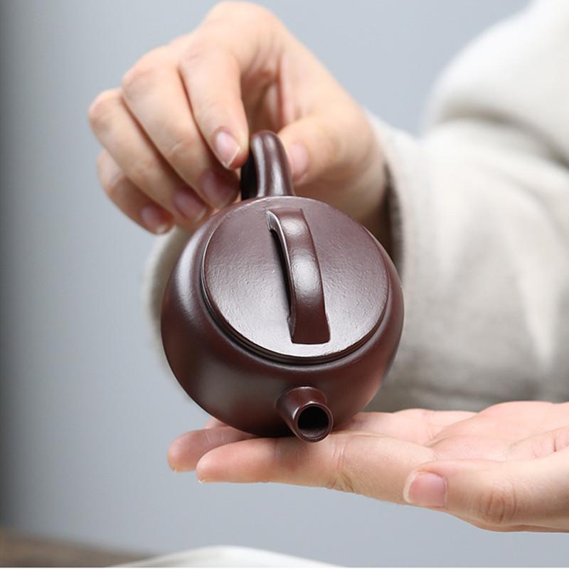 80ml Yixing Purple Clay Teapot Small Capacity Handmade Tea Pot Raw Ore Purple Zhu Mud Kettle Tea Infuser Chinese Zisha Tea Set