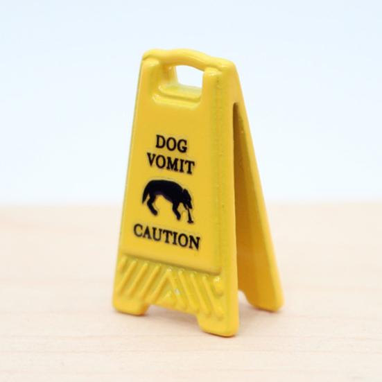 5Pcs Mini Caution Wet Floor Sign Single-side Realistic Miniature Dog Cat Vomit Caution Sign Small Warning Sign Desk Toy