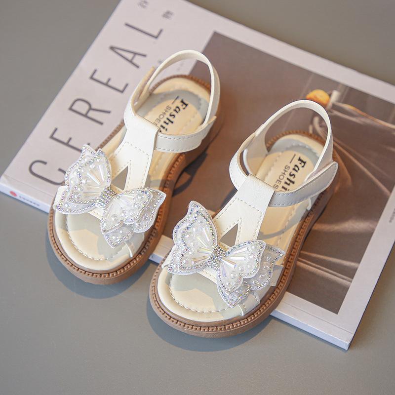Girls Beach Shoes T-strap Soft Sole Children Princess Shoes Shiny Sweet Bows 2025 Summer New Kids Sandals Non-slip Cute Trendy