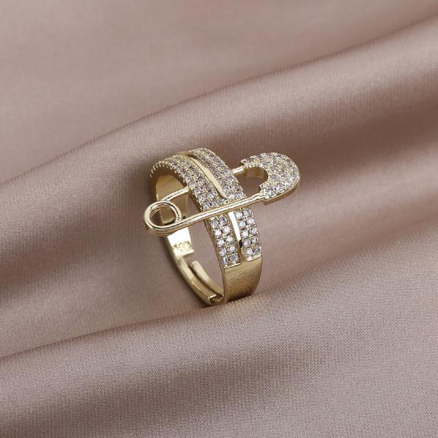 

14-каратное настоящее золотое покрытие корейский дизайн модные ювелирные изделия циркон брошь кольцо женское трендовое повседневное рабочее отверстие регулируемое кольцо Resizable белый