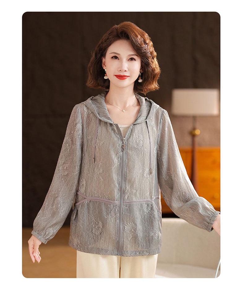 Stylish UV Protection Lightweight Jacket for Middle-aged Women