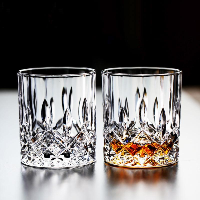6 stk/4 stk/2 stk/1 stk Whiskyglass Krystallglass 230 ml Vinglass Gjennomsiktig Drikkeglass for Bar/Hjem Spiritusglass Preget Vannglass