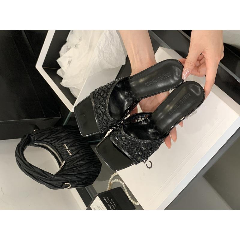 Fashion Shoes Glitter Slides Ladies' Slippers Low Slipers Women Heeled Mules Square Toe Jelly 2025 High Summer Rubber Crystal Rome Fabri