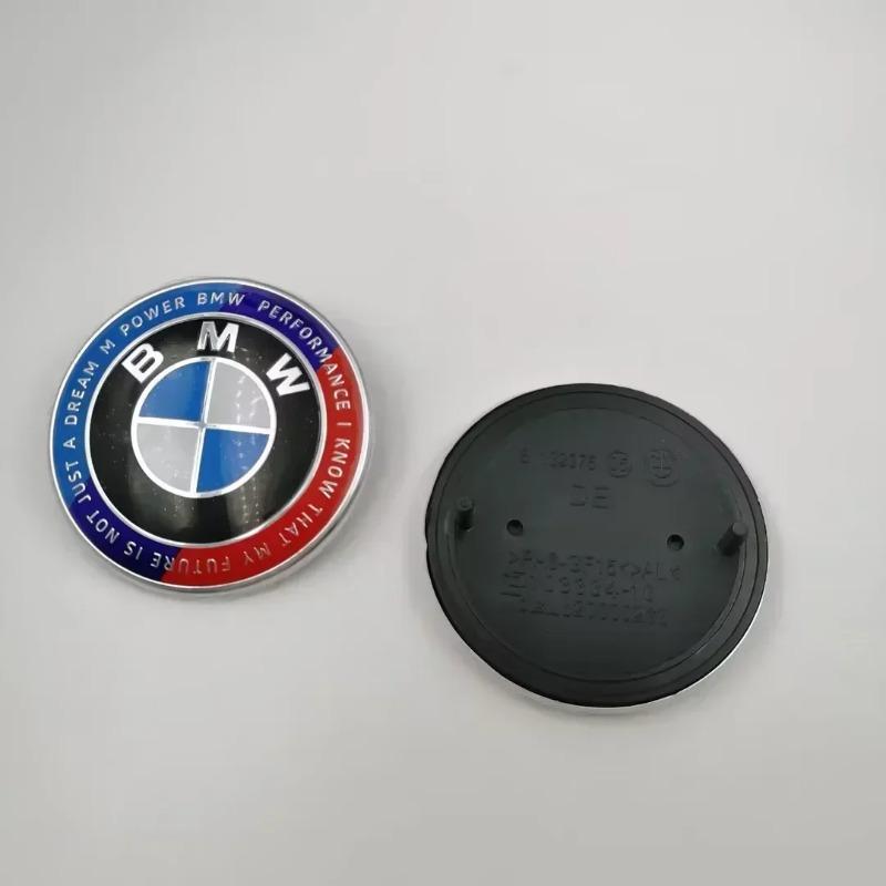 

Hot item 82mm Front Hood Emblem For BMW Race Track Black White Logo 74mm Rear Badge 1pcs82mm