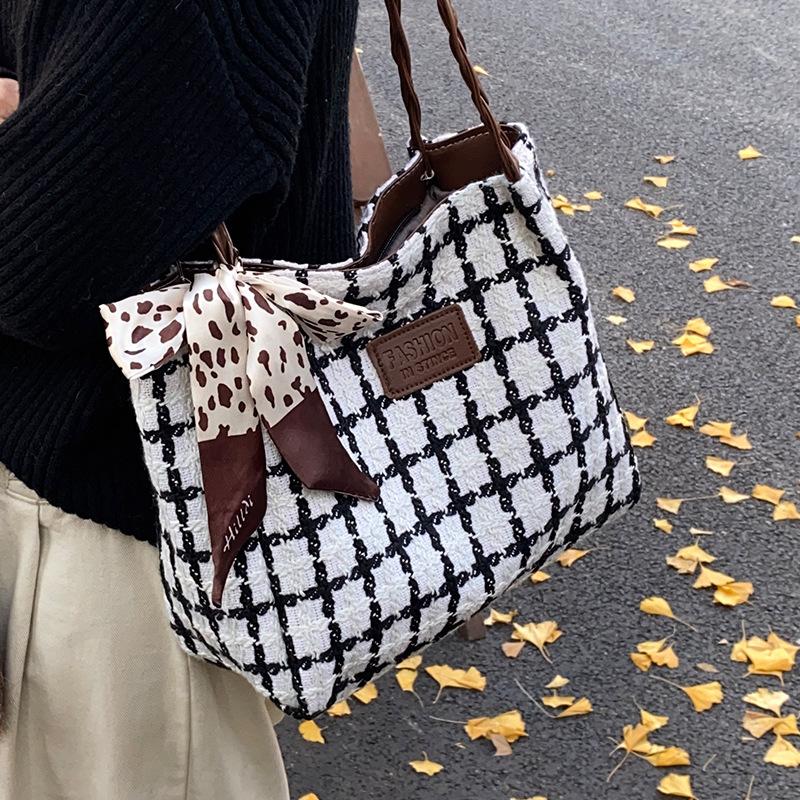Large Capacity Bag for Women New Fashion Commuter Tote Bag for Women Ins College Students' Class Shoulder Bag for Women