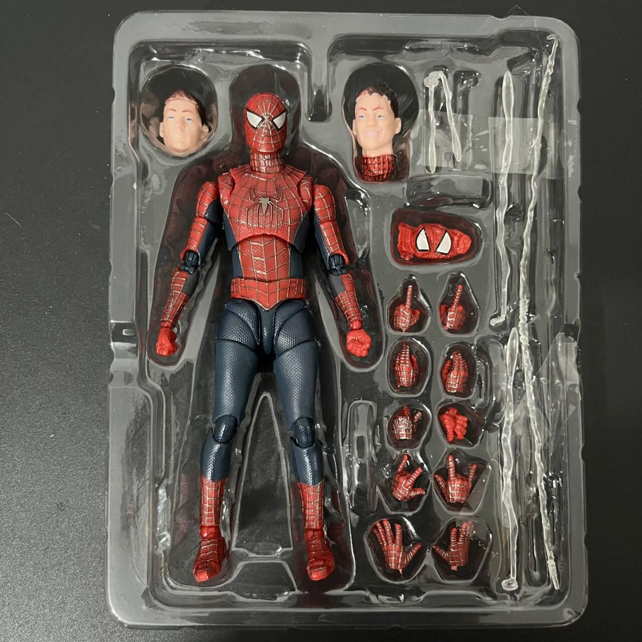 Игрушечная модель фигурки Человека-паука Тоби Магуайра с подвижными частями
