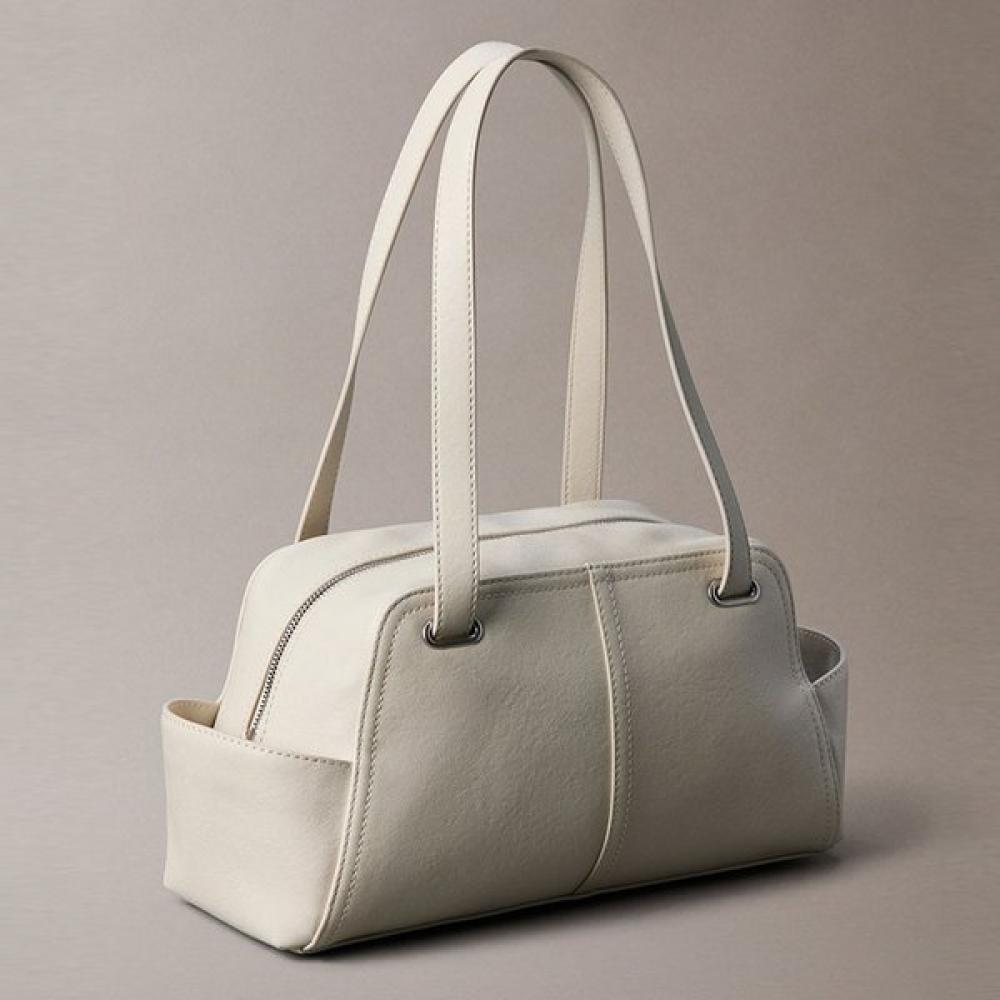 Calvin Klein Women Pocket Monologo Shoulder Bag 4f3688g Acg