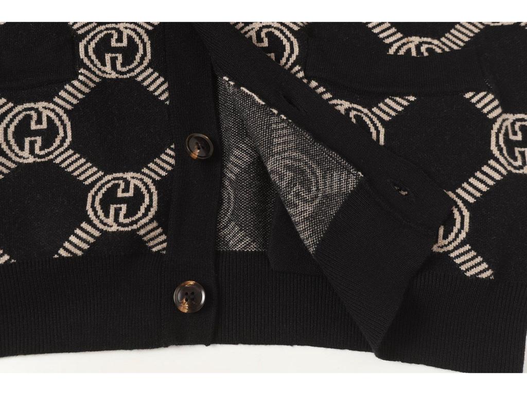 Cross 25Ss Unisex V-Neck Knit Cardigan: Autumn/Winter Fashion, Loose & Trendy Style